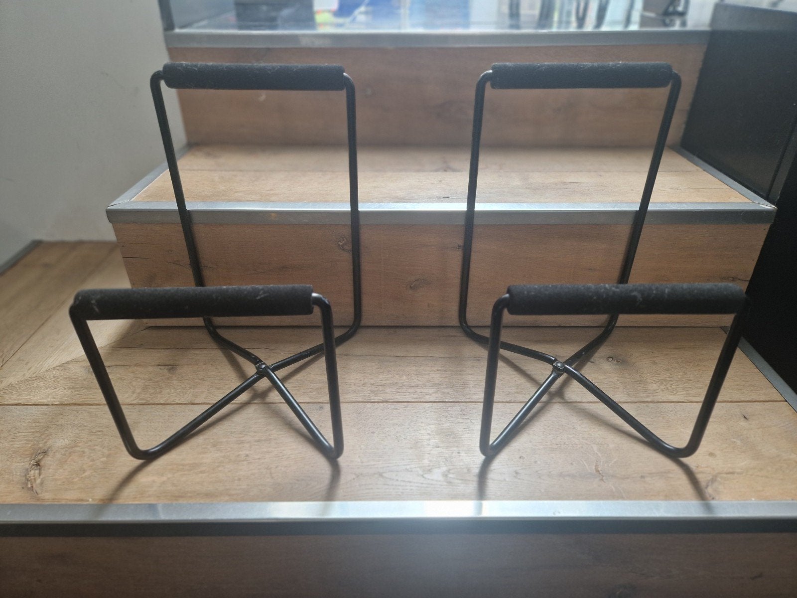 Set van 2 metalen luidsprekerstandaards – Zwart, Audio, Tv en Foto, Luidsprekerboxen, Ophalen