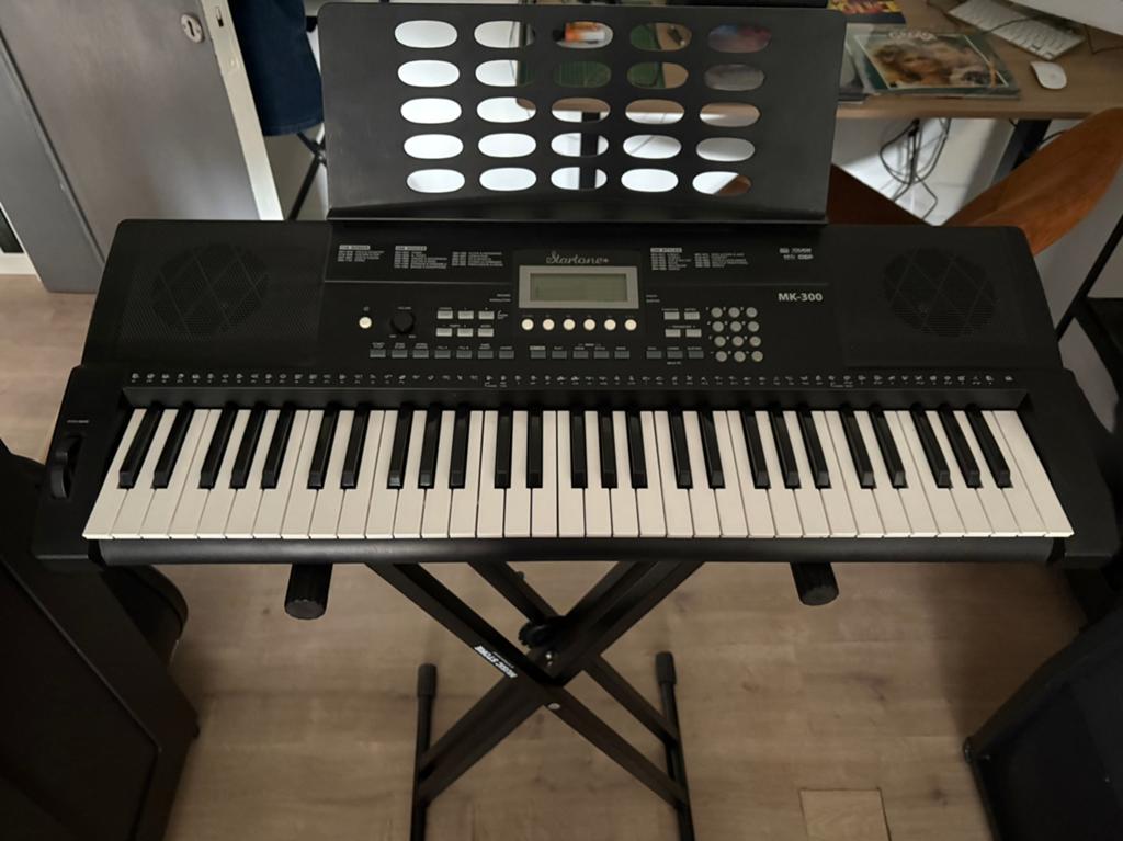 Startone keyboard, Muziek en Instrumenten, Keyboards, Ophalen, Zo goed als nieuw