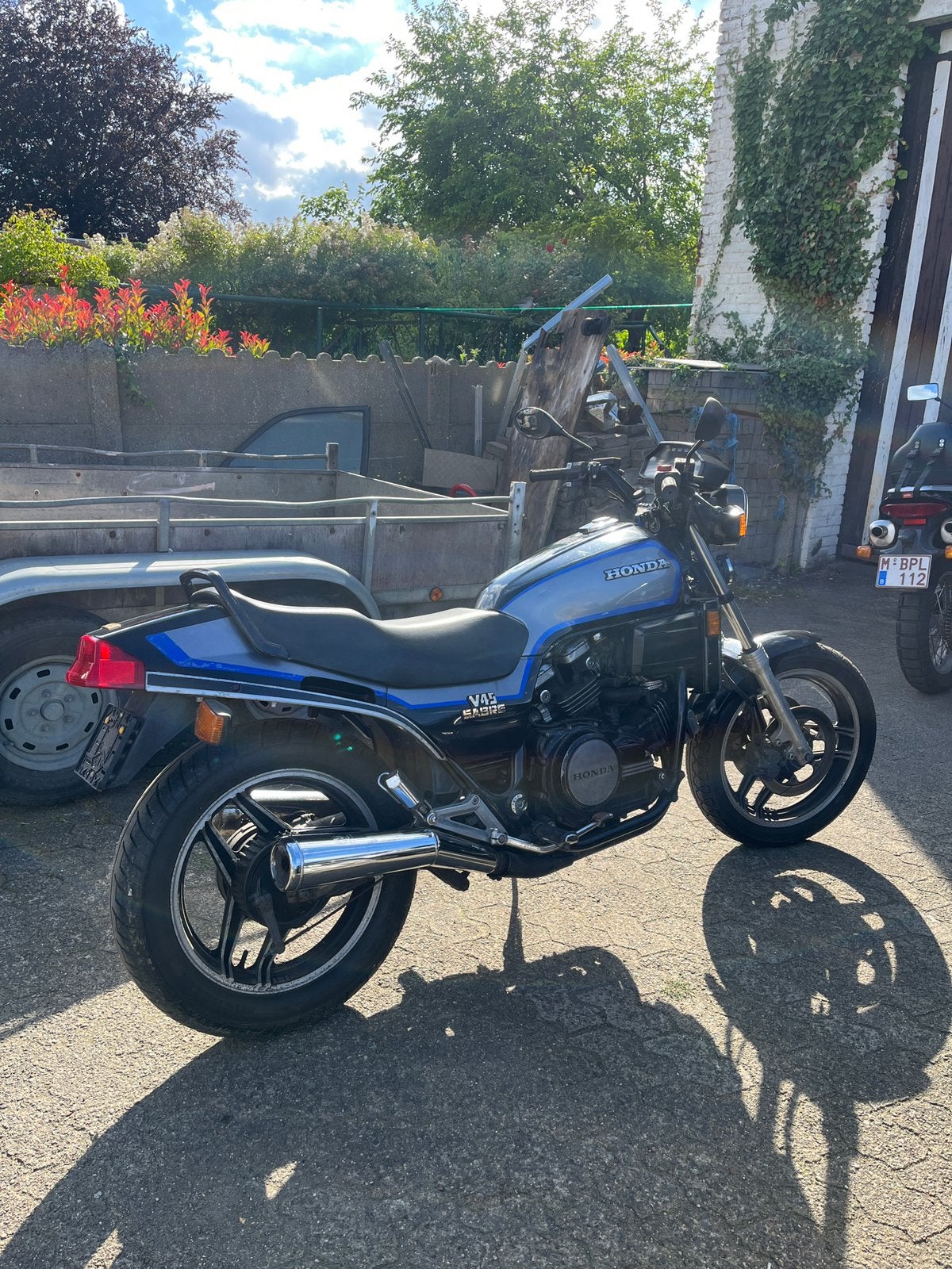 Honda sabre v45, Particulier
