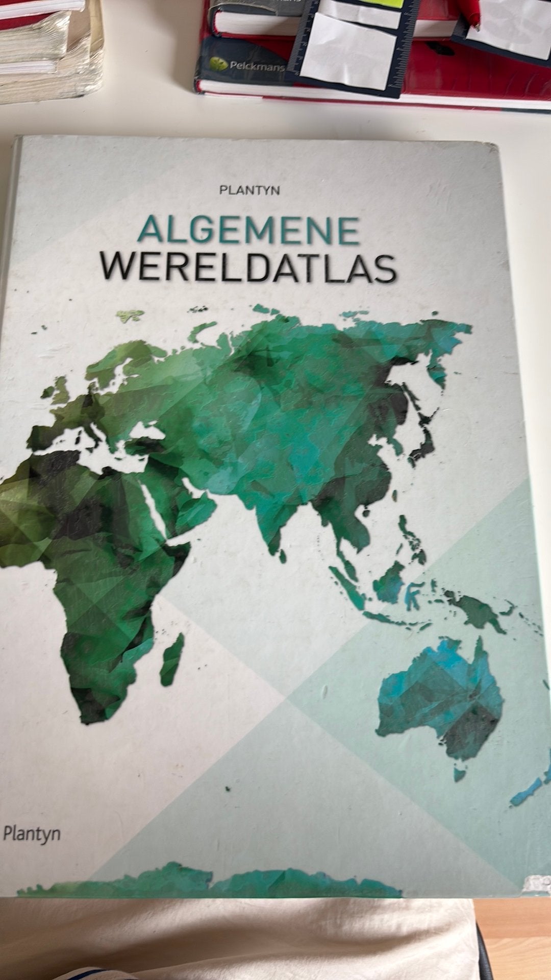 Algemene wereldatlas, Ophalen, Gelezen