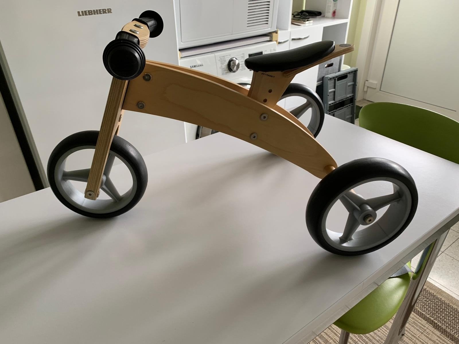 loopfietsje (van bandits en angels) voor peuters, Kinderen en Baby's, Ophalen, Zo goed als nieuw, Loopfiets