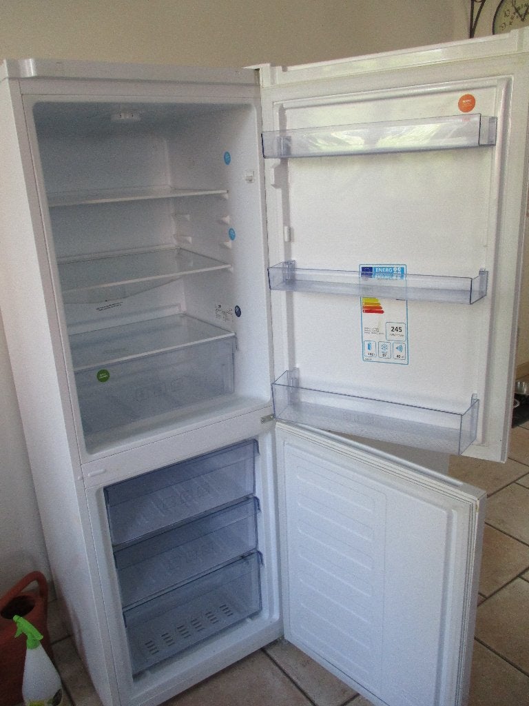 Frigo/Congélateur BEKO, Enlèvement, 140 à 160 cm