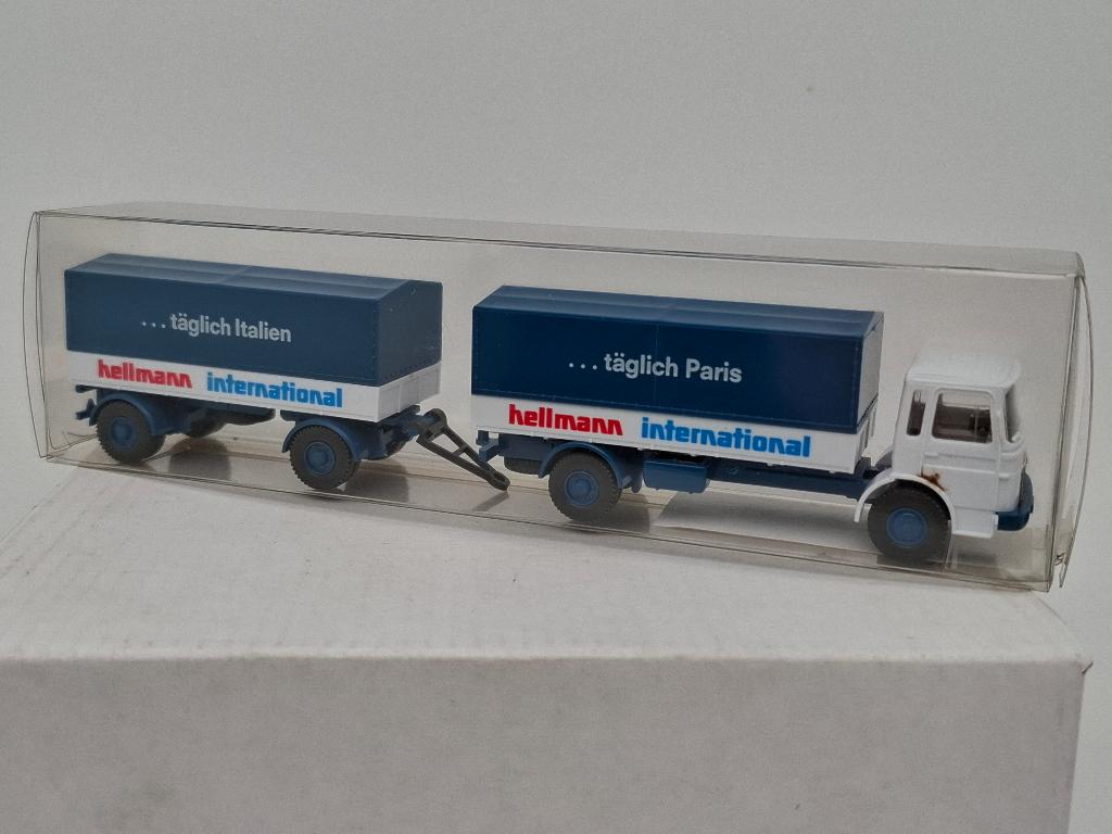 Combiné de camions Spedition Hellmann MAN - Wiking 1/87, Hobby & Loisirs créatifs, Voitures miniatures | 1:87, Envoi, Comme neuf