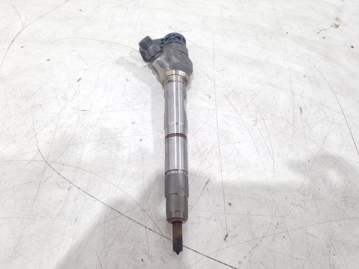 Injecteur (diesel) d'un Audi A6, Autos : Pièces & Accessoires, Systèmes à carburant, Audi, Utilisé, 3 mois de garantie, Enlèvement ou Envoi
