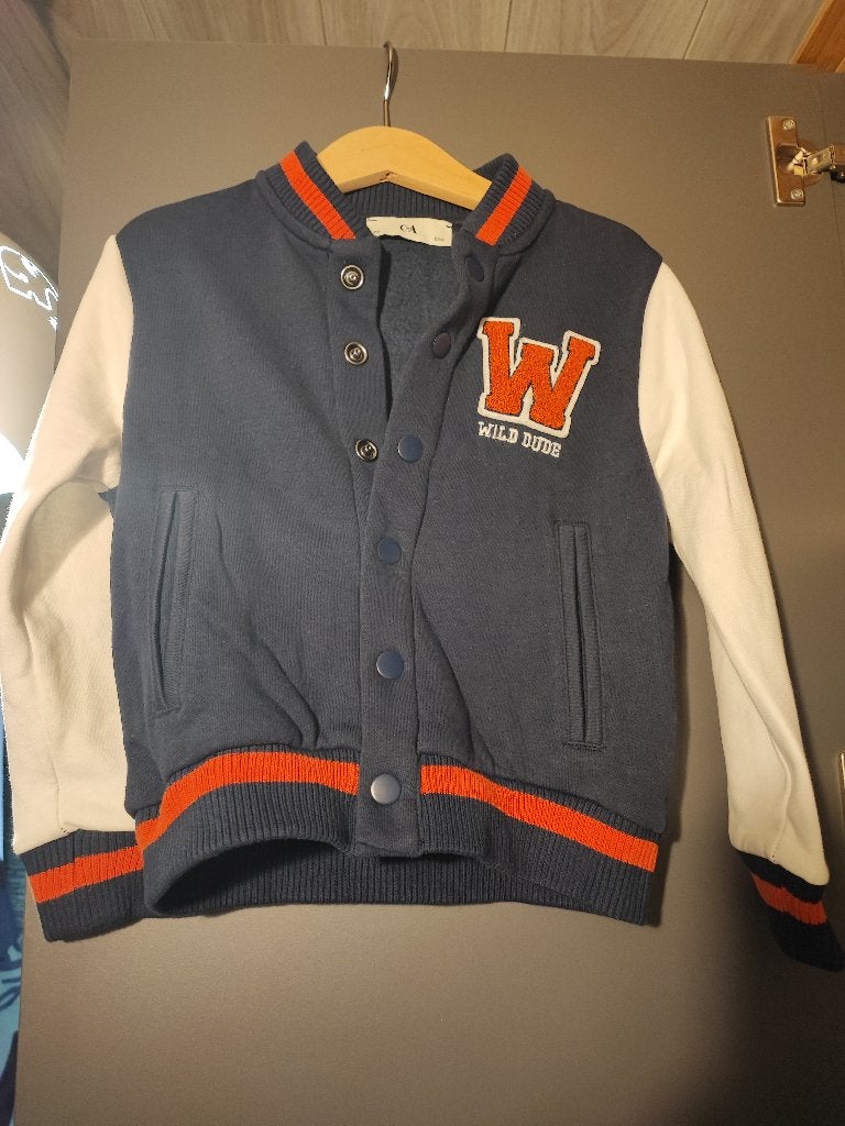 Blouson-pull garçon 5 ans - 5€, Enlèvement, Comme neuf, C&A, Garçon