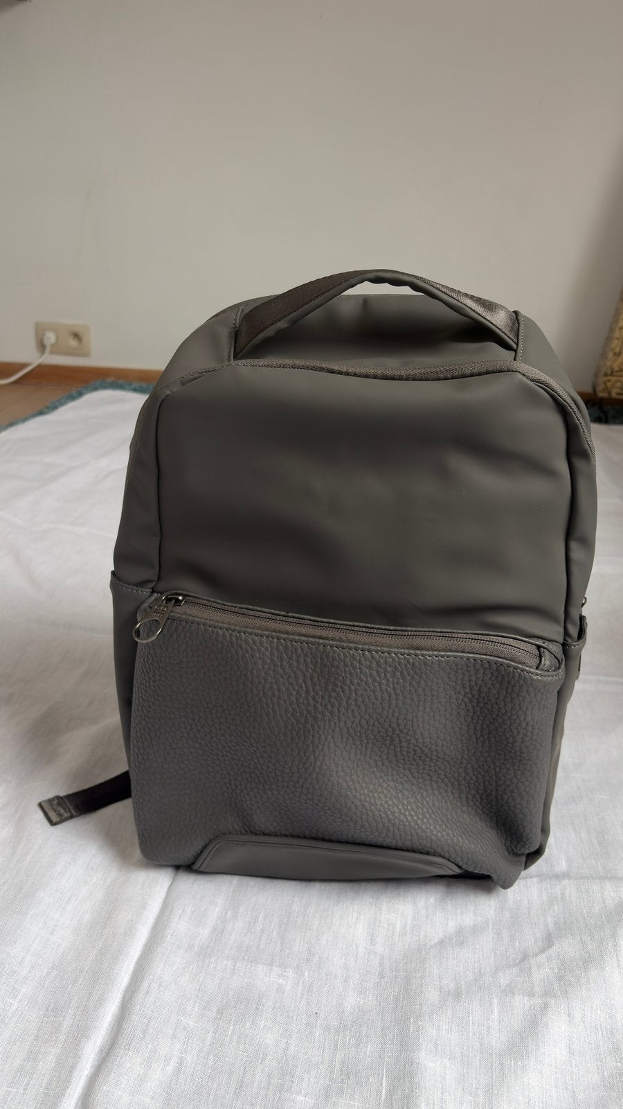 Sac à dos business Carpisa EVO GO, commeneuf, jamais utilisé, Informatique & Logiciels, Sacoches d'ordinateur portable, Compartiment rembourré
