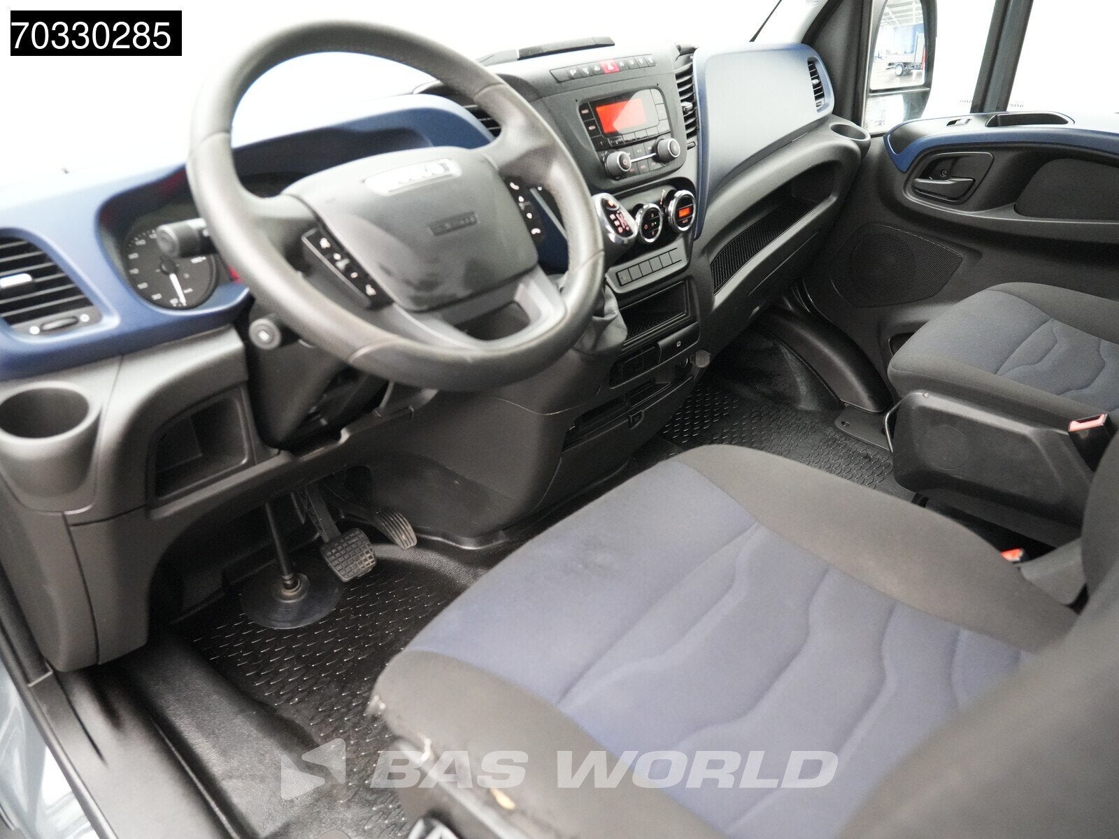 Iveco Daily 35C18 3.0L Automaat Dubbellucht L2H2 3,5t Trekha, Automaat, Stof, Gebruikt, Euro 6