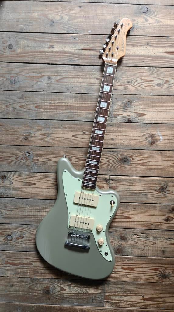 Jazzmaster, Musique & Instruments, Enlèvement ou Envoi, Comme neuf, Solid body, Autres marques