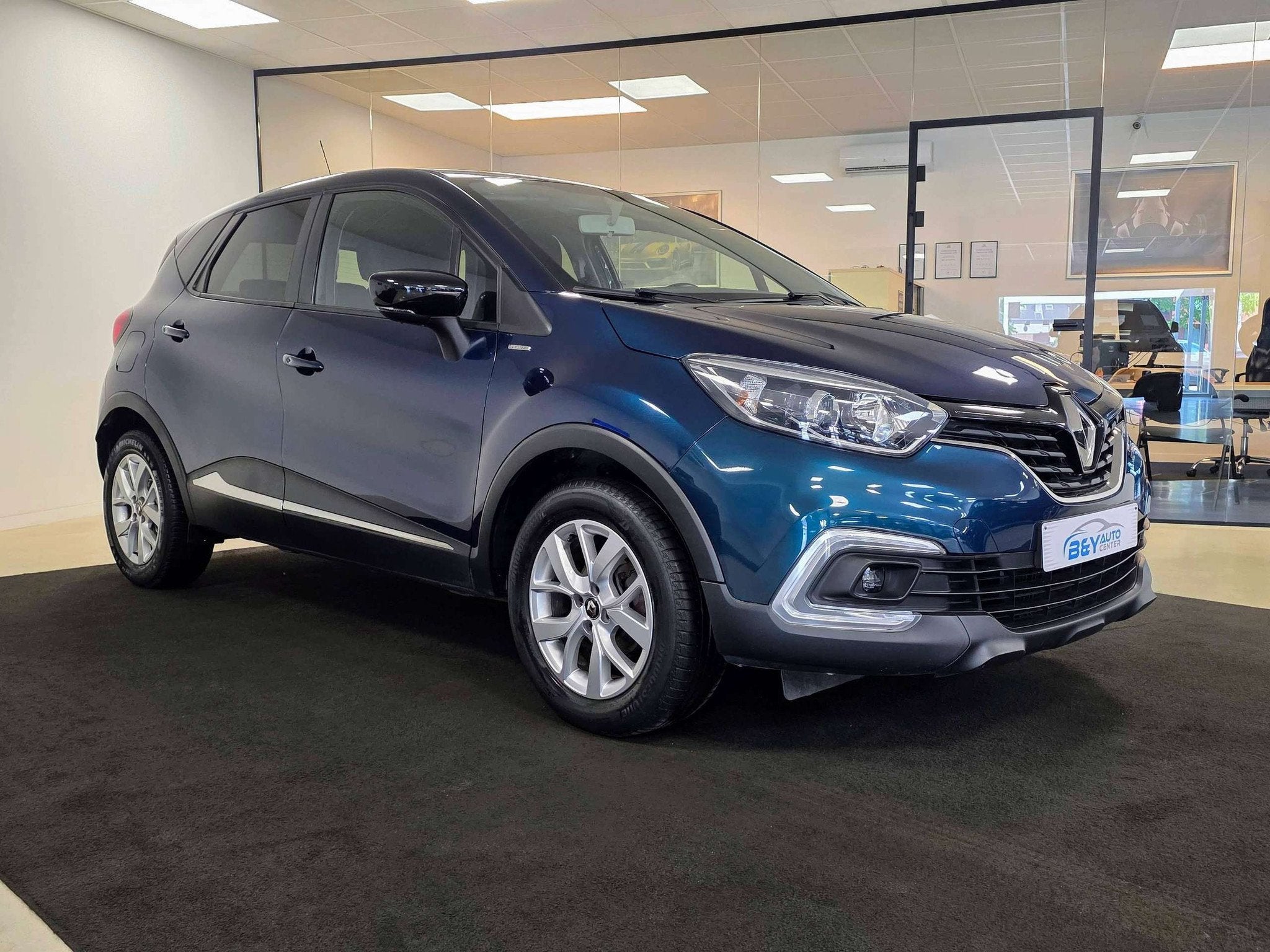 Renault Captur 0.9 TCe Intens (EU6c) (bj 2020), Auto's, Renault, Voorwielaandrijving, 898 cc, Stof, Gebruikt