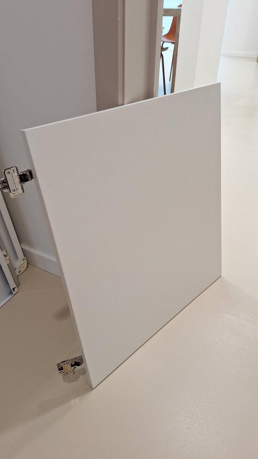 15 witte kastdeuren Ikea Besta inclusief scharnieren, Ophalen, Zo goed als nieuw