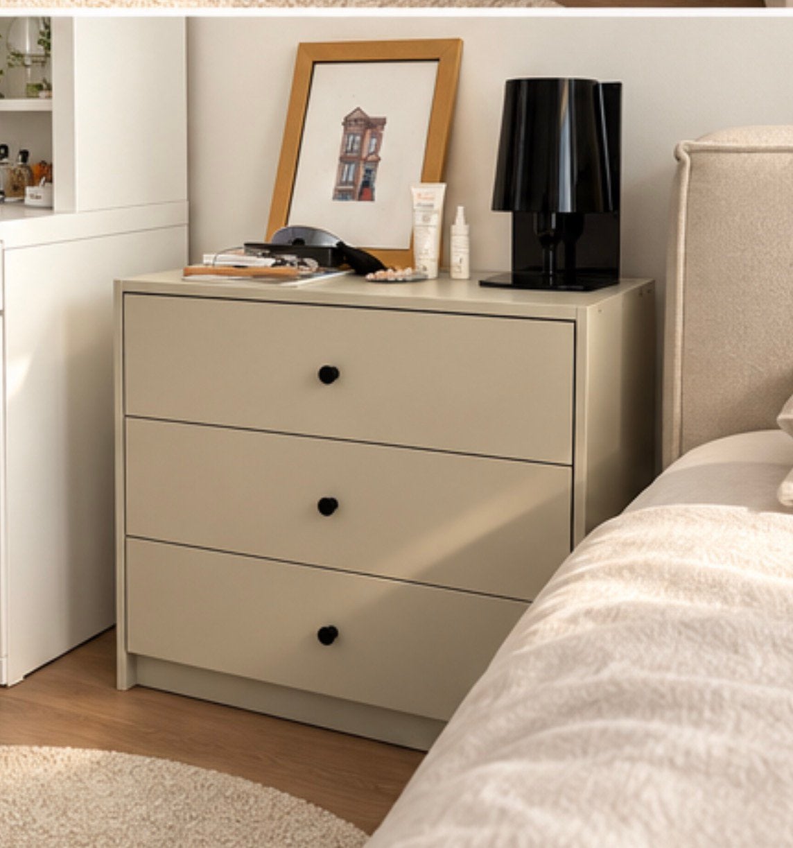 IKEA GURSKEN dressoirs — Lichtbeige — Perfecte staat, Ophalen, Zo goed als nieuw