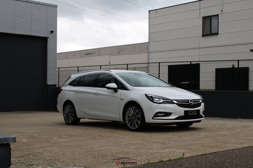 Opel Astra Sports Tourer /KEYL/MASSAGE/LED/HEATED COOLED, Auto's, Voorwielaandrijving, 4 cilinders, Wit, Leder