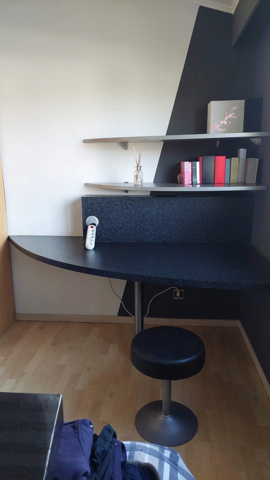 bureel, Ophalen, Gebruikt, Blauw, Hoekbureau