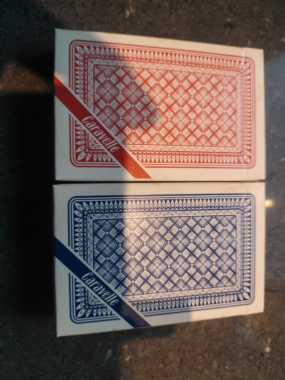 200 stuk speelkaarten 100 blauw en 100 rood, Verzamelen, Ophalen