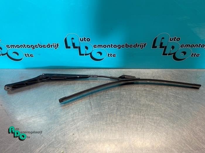 Bras essuie-glace avant d'un Seat Ibiza (Ibiza 08-), -, 3 mois de garantie, Utilisé, -