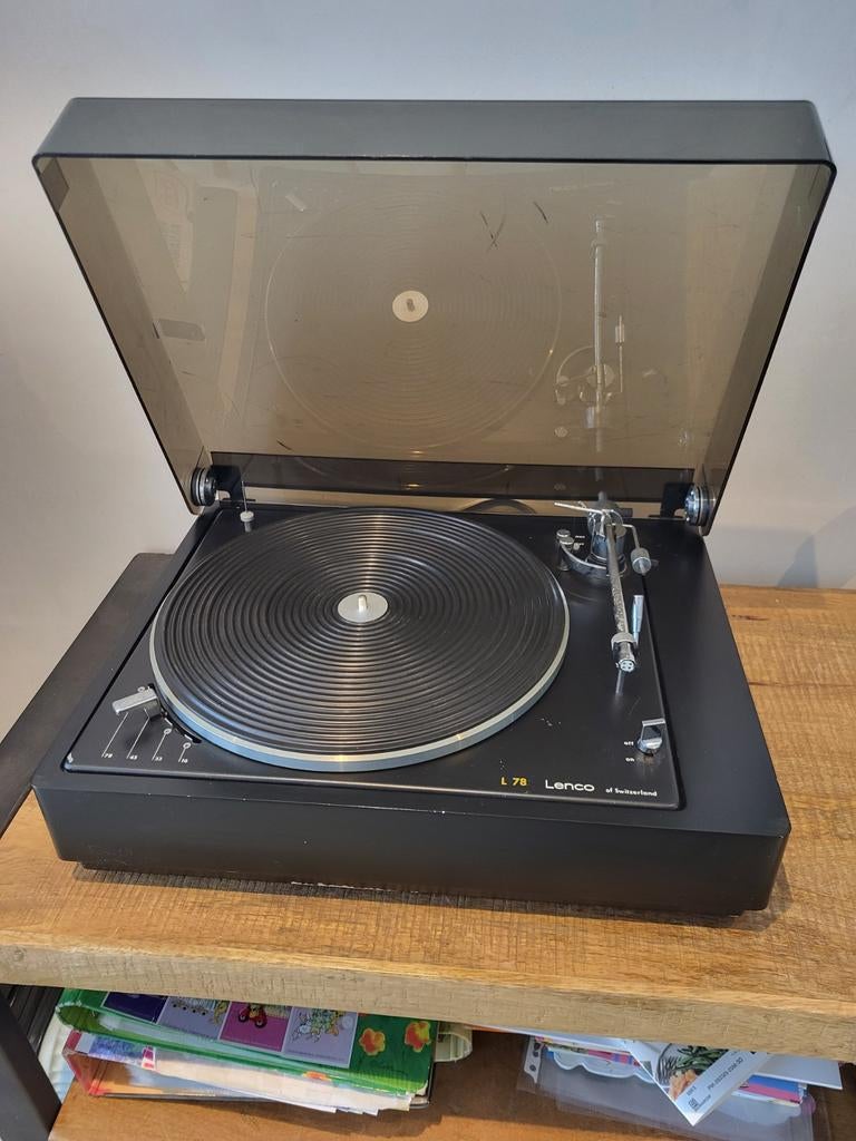 Lenco L78, Ophalen