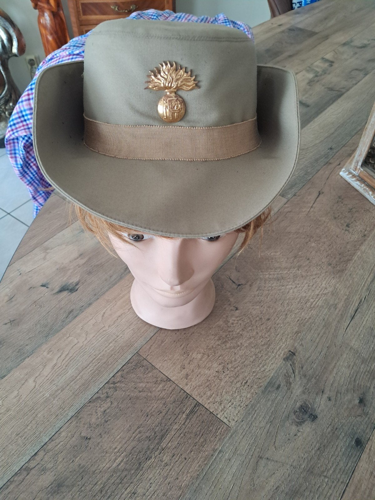 Képi féminin de la police militaire belge, Collections, Enlèvement ou Envoi, Armée de terre, Casque ou Béret