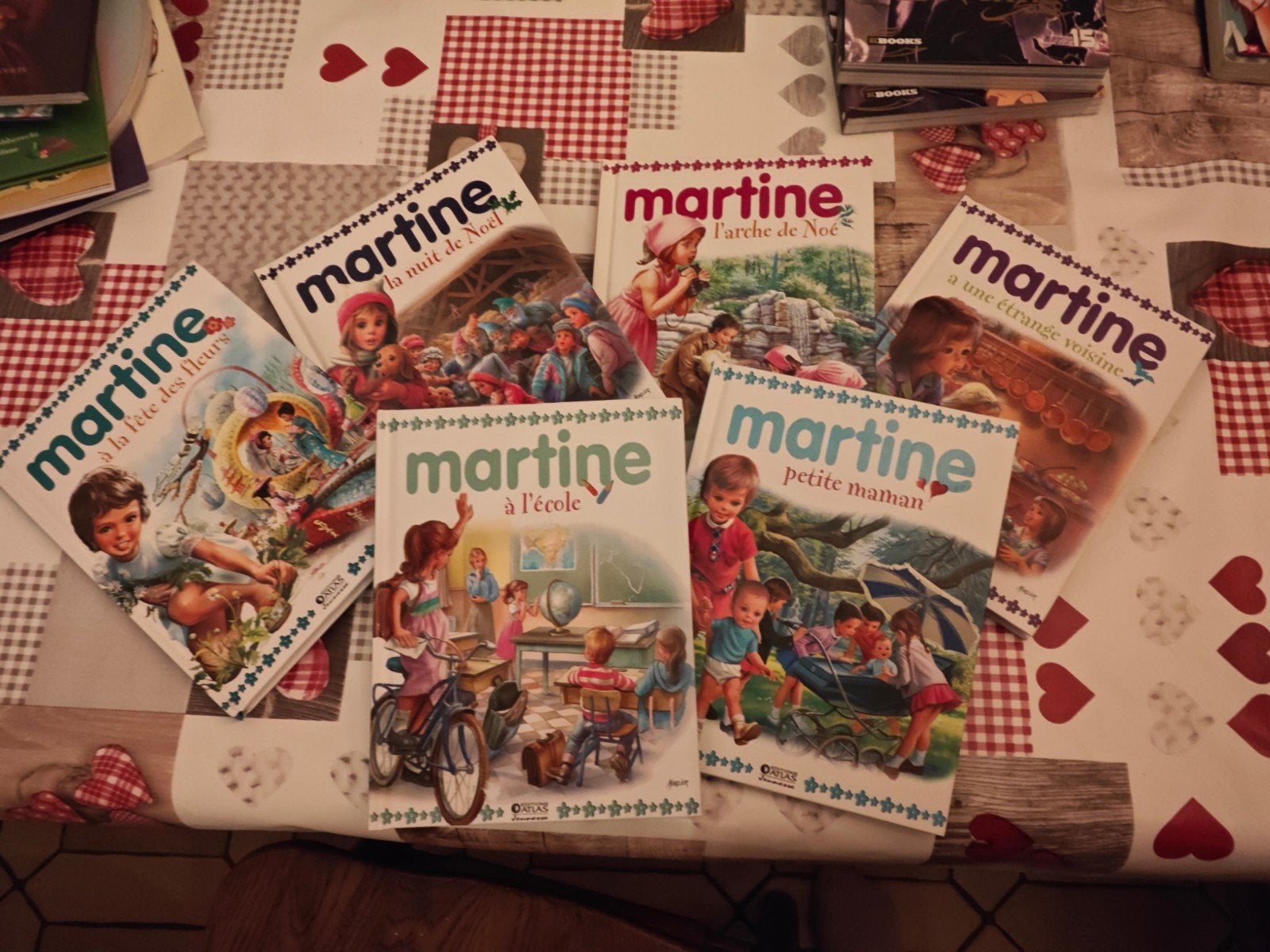 livre Martine/ lot  18€ et la pièce 3€, Ophalen of Verzenden