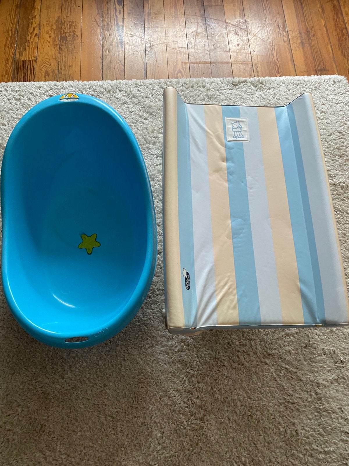Baignoire + table à langer, Ophalen, Gebruikt, Aankleedkussen