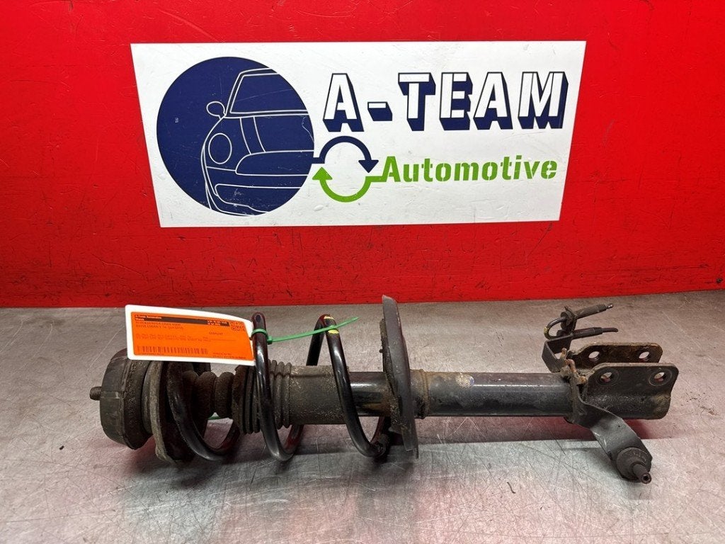 AMORTISSEUR OU ABSORBEUR DE CHOC AVANT GAUCHE Dacia, Dacia, Renault Deutschland AG, Utilisé, Peter-Huppertz-Straße 5
51063  Köln, DE