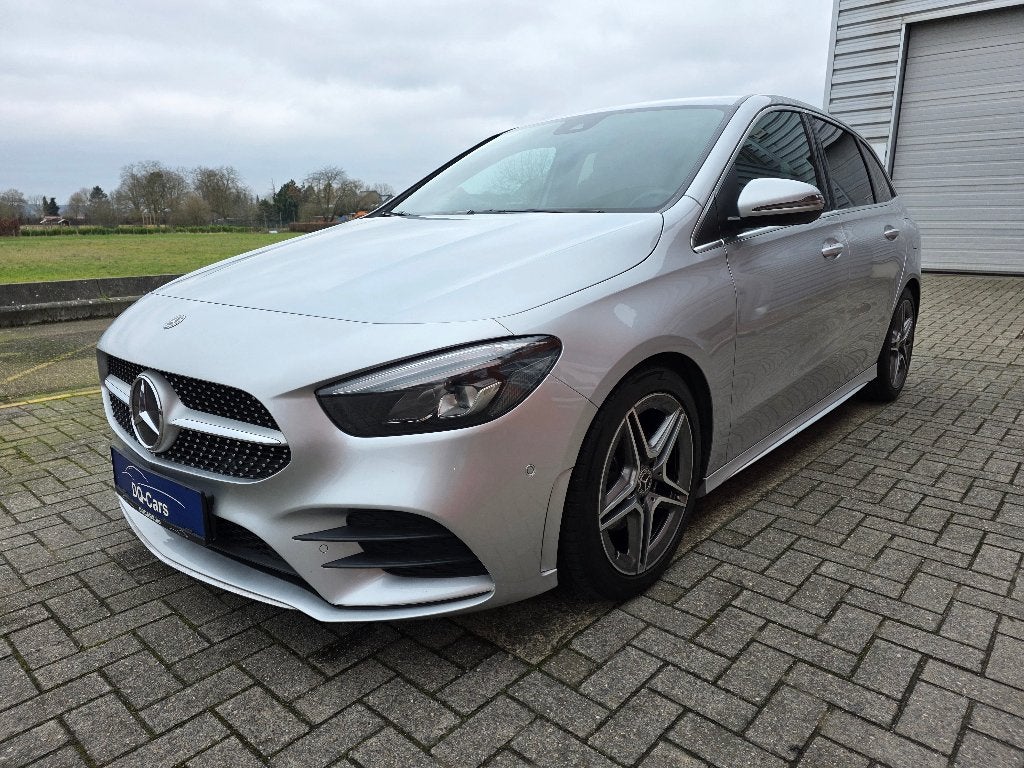 Mercedes-Benz B-klasse - Automaat - AMG-Line, Auto's, Mercedes-Benz, Dealer onderhouden, 4 cilinders, https://public.car-pass.be/vhr/75eb2104-66db-4677-bb95-129b1fa3a33a