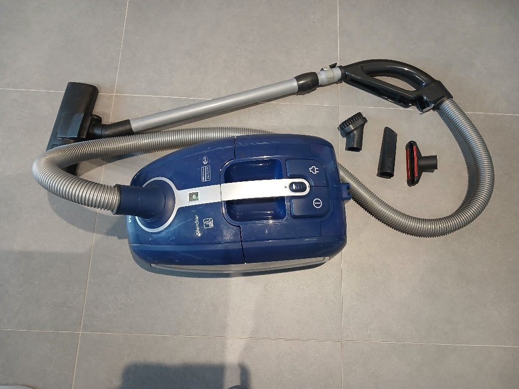 Aspirateur Philips Silenstar + 4 sacs, Electroménager, Philips, Enlèvement, Utilisé, 1200 à 1600 watts