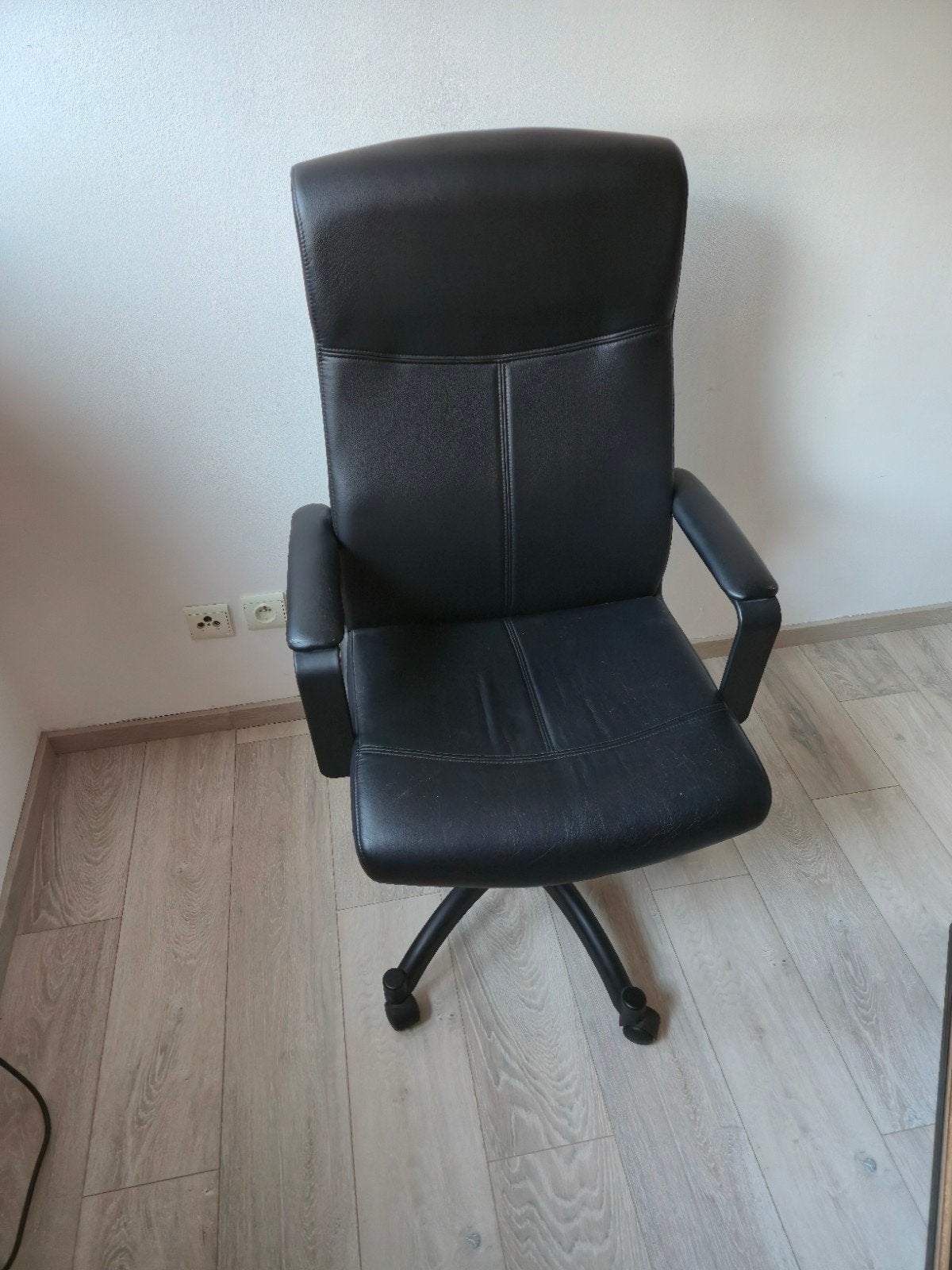Très belle chaise de bureau, Enlèvement, Chaise de bureau