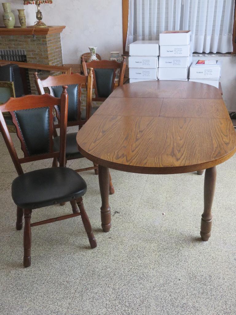 Eiken tafel met 4 stoelen, Antiek en Kunst, Ophalen