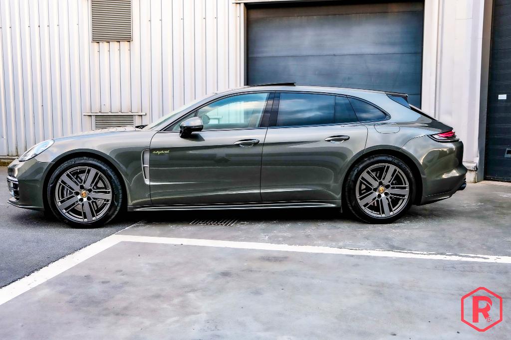 Porsche Panamera 4-EHybrid Sport Turismo BTWwagen Pano BOSE, Auto's, Porsche, Automaat, Leder, Bedrijf, Hybride Elektrisch/Benzine
