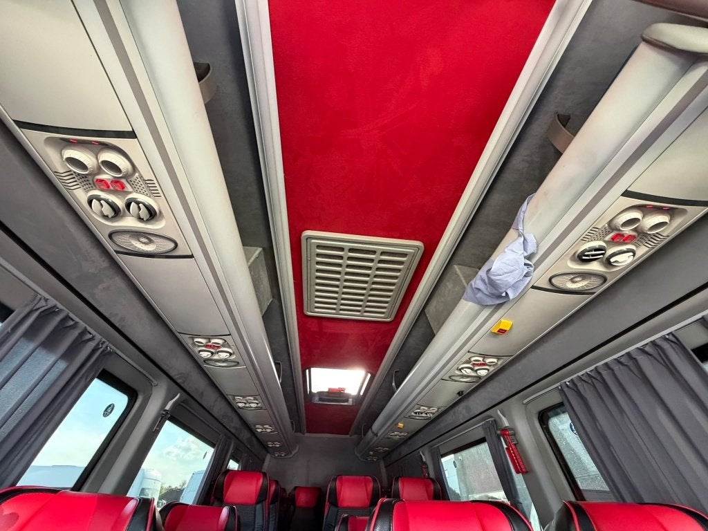 Mercedes Sprinter 519 Bus (Stock ID 28993) — 21