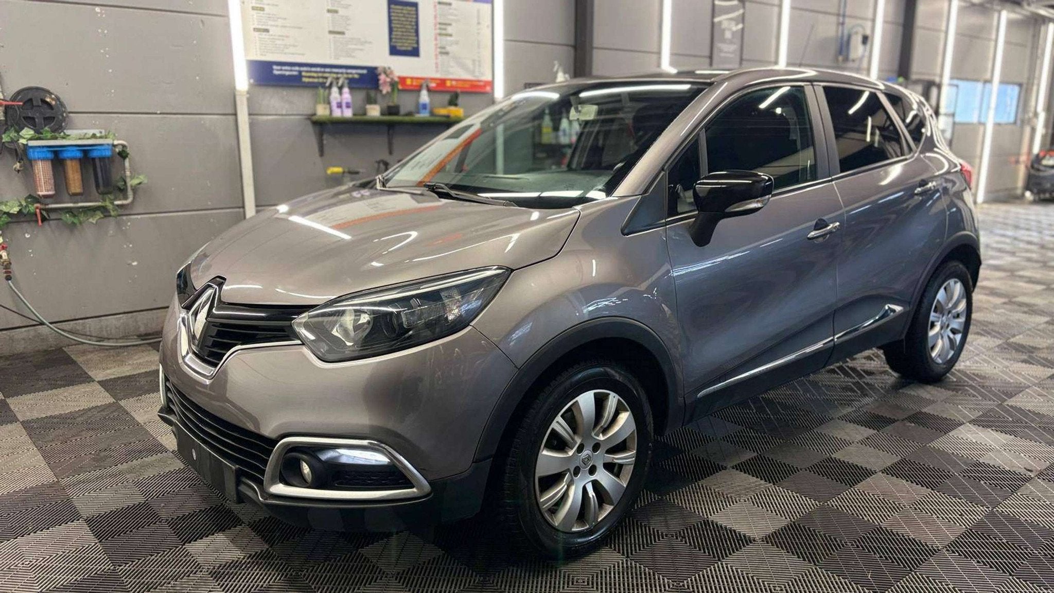 Renault Captur 1.5D | BJ. 2015 | 179.000 KM., Stof, 4 cilinders, 65 kW, Overige carrosserie