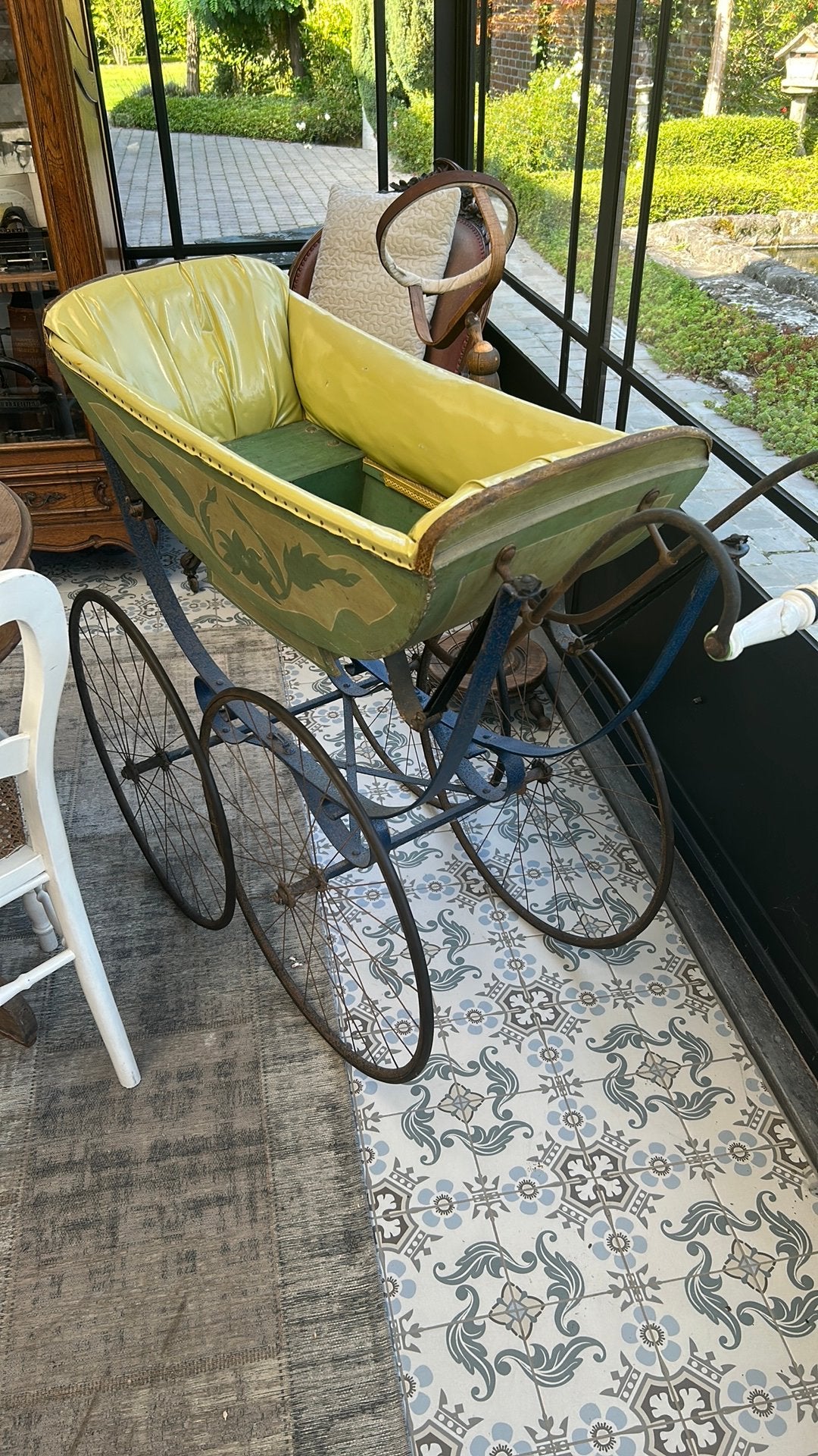 Oude kinderwagen, Antiek en Kunst, Ophalen
