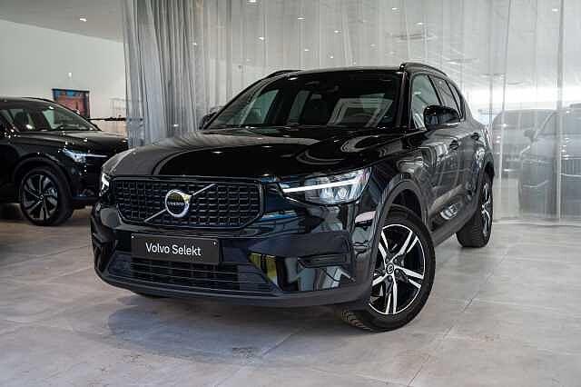 Volvo XC40 Plus Dark  B3 Mild Hybrid, Auto's, Automaat, Euro 6, Start-stop-systeem, 1969 cc