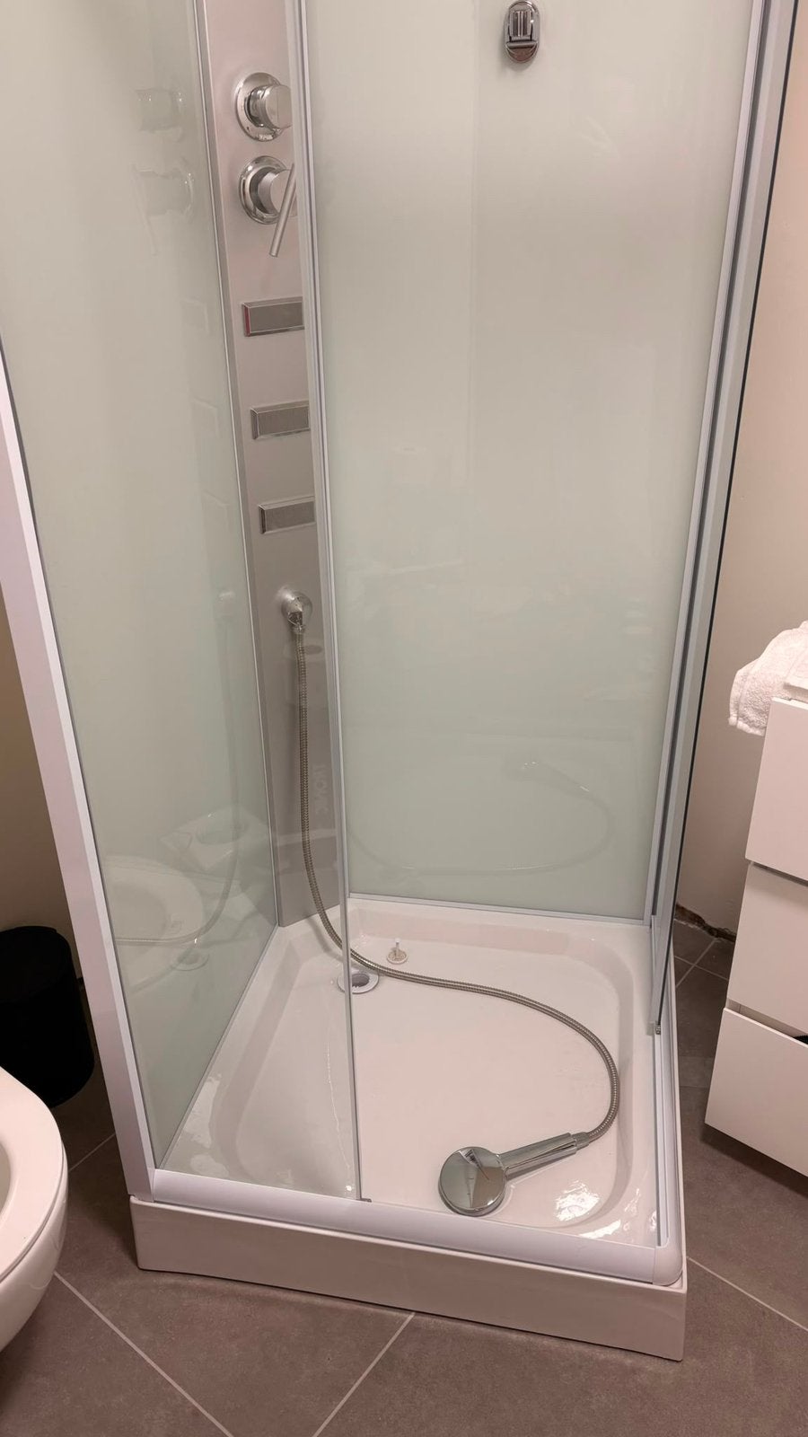 Nieuwe Douche cabine 80x80x 230, Huis en Inrichting, Ophalen, Zo goed als nieuw