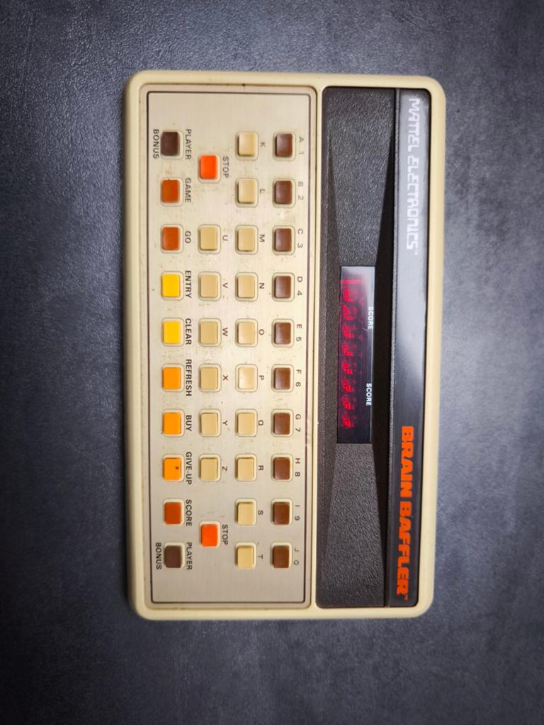 Mattel Electronics Brain Baffler 1979 — Elektronisch spel, Verzamelen, Elektronische Apparatuur, Ophalen of Verzenden