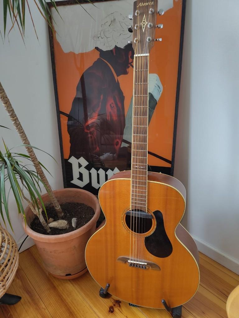 Guitar Acoustic Baritone - Alvarez ABT60, Ophalen, Zo goed als nieuw, Overige typen