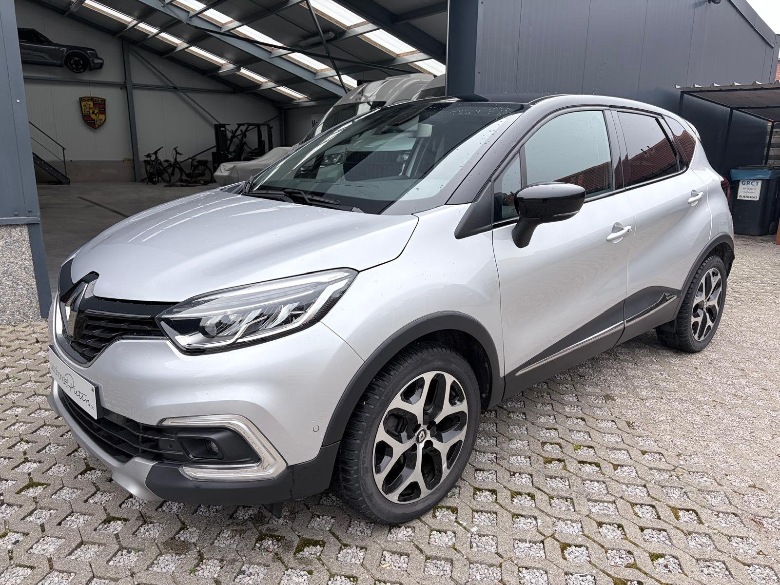 Renault Captur benzine - Slechts 58000 km, Auto's, Voorwielaandrijving, Stof, Gebruikt, https://public.car-pass.be/vhr/0f9ac497-6591-4430-94d4-7b8410895006