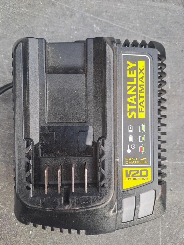 Stanley  Fatmax oplader, Ophalen