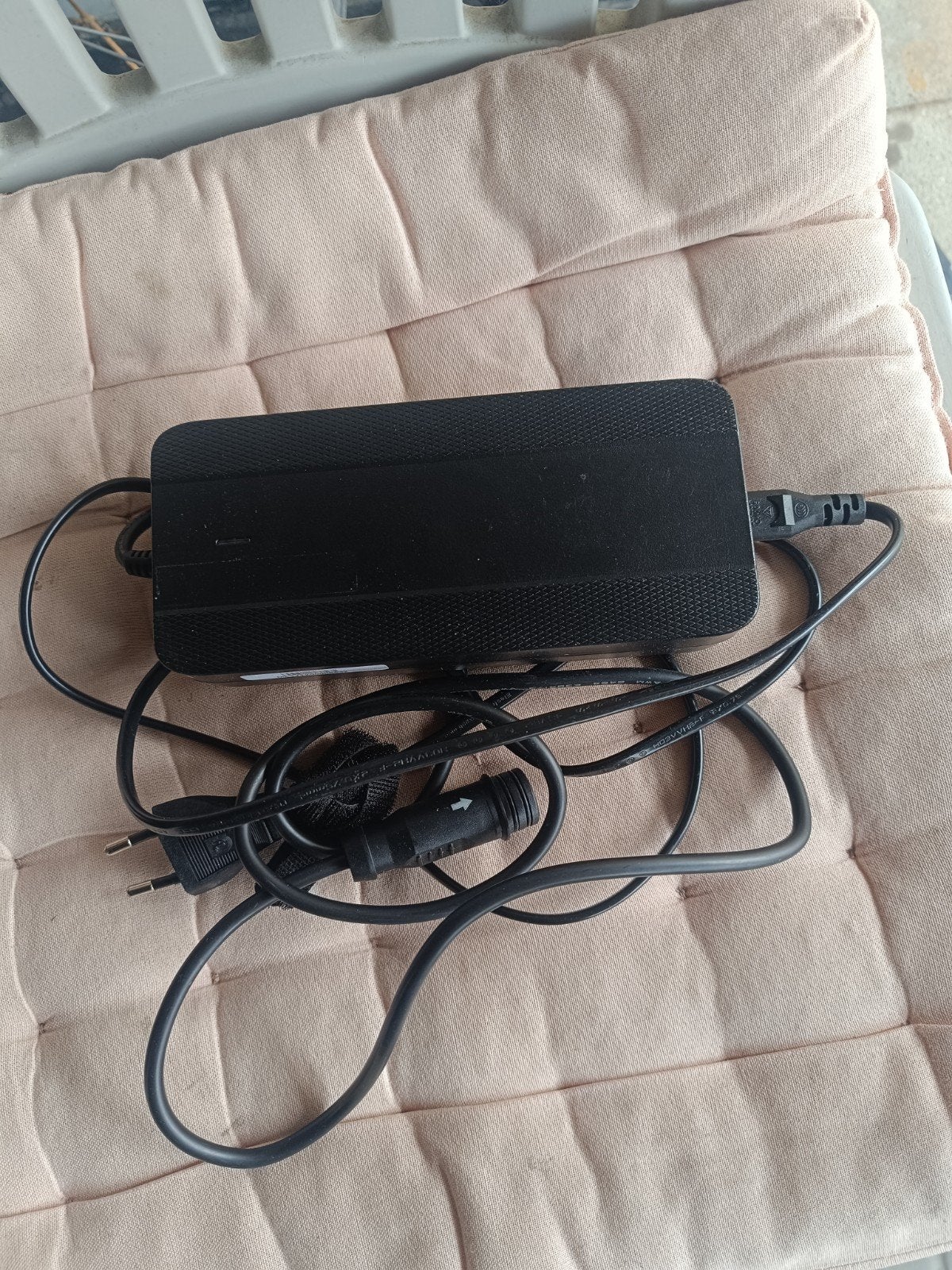 Chargeur Flyer en très bon état, Comme neuf