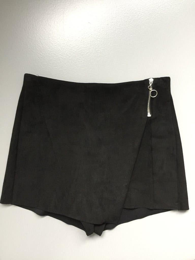 soepel zwart rokje/shortje in zachte daim, Zara, maat M, Enlèvement ou Envoi, Taille 38/40 (M), Noir
