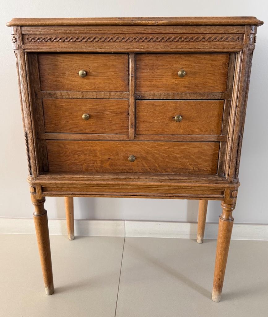 Petite armoire pour hall d'entrée, Enlèvement