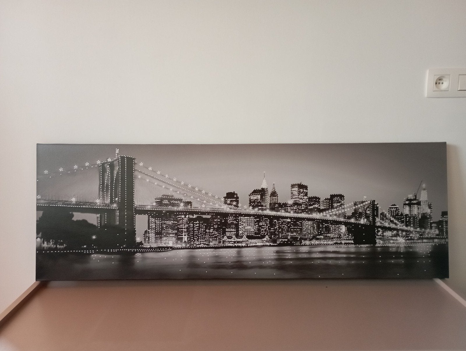 Decoratief frame dat de Brooklyn Bridge voorstelt, Ophalen