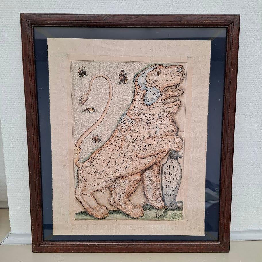 Leo Belgicus in kader. 60x 52 cm, Antiek en Kunst, Kunst | Tekeningen en Fotografie, Ophalen of Verzenden