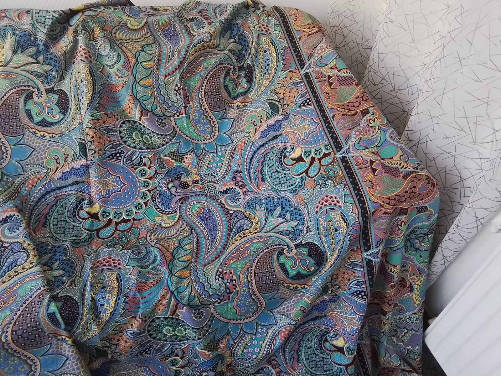 très grande nappe.de marque !, Enlèvement