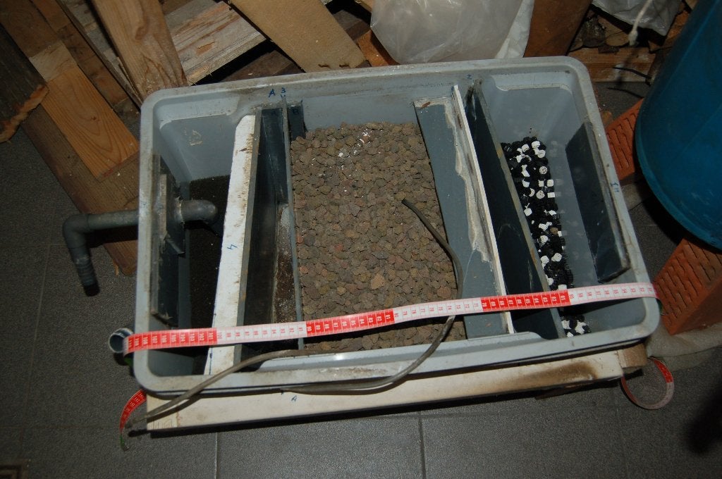 kleine biofilter 3kamers K1, lava korrels japanse mat filter, Dieren en Toebehoren, Ophalen, Pomp, Zo goed als nieuw, Filter