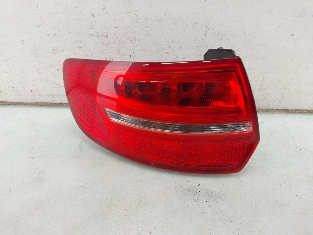 FEU ARRIÈRE GAUCHE Audi A3 Sportback (8PA), Auto-Union-Straße  1,
85057  Ingolstadt, DE, Info@audi.de, Audi, Utilisé