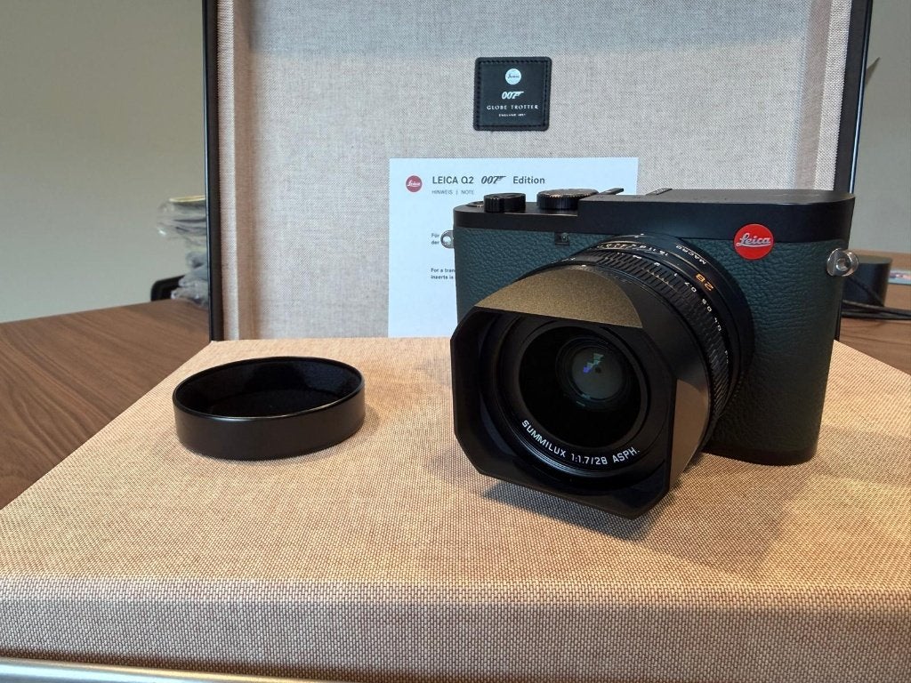 Leica Q2 édition 007, TV, Hi-fi & Vidéo, Appareils photo numériques, Neuf, Sans zoom optique, Leica, Enlèvement
