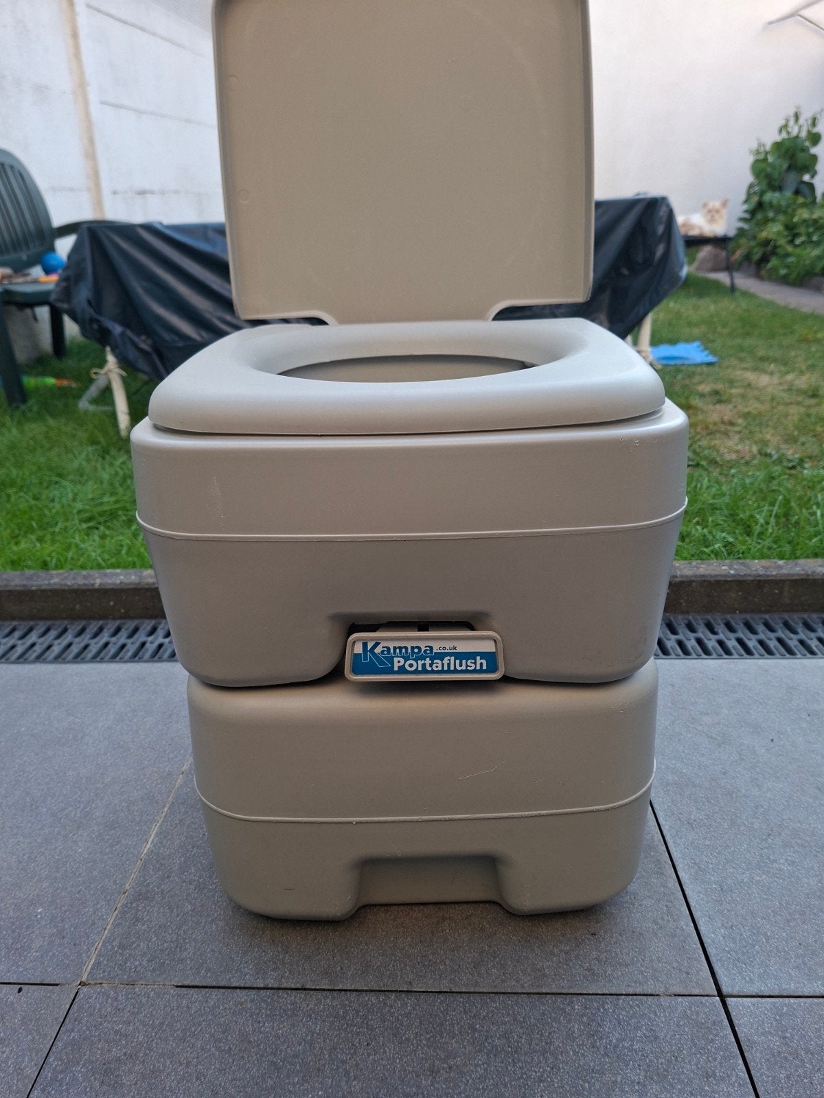 Chemische toilet, Caravans en Kamperen, Ophalen