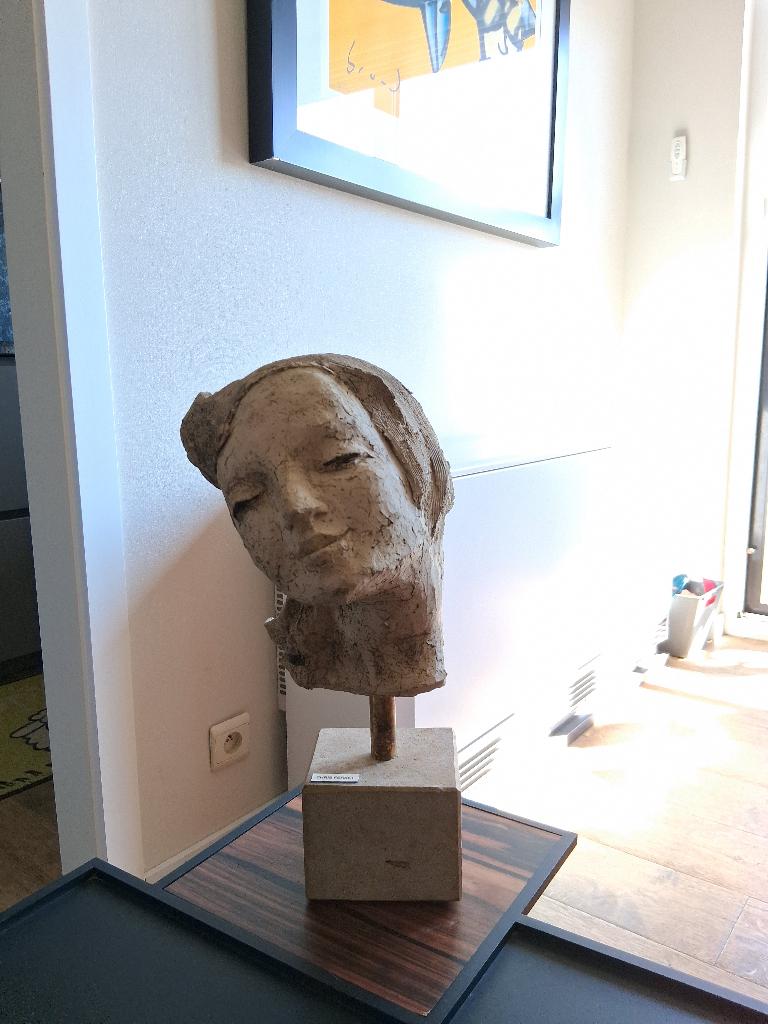 vrouwehoofd, Antiek en Kunst, Ophalen, Natuurlijk materiaal, Buste, Handgemaakt