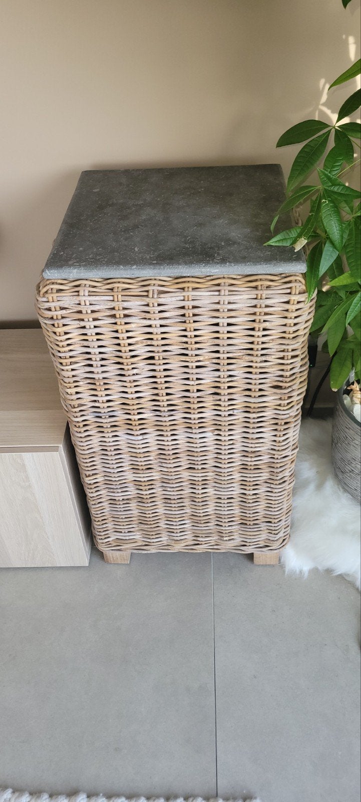 Rotan staanders Flamant, Ophalen